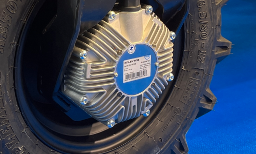 Kolektorjev motor vgrajen v robota Tripard 500, zasnovan za popolnoma avtomatizirano ocenjevanje rastlin in nadzor kakovosti pridelkov.